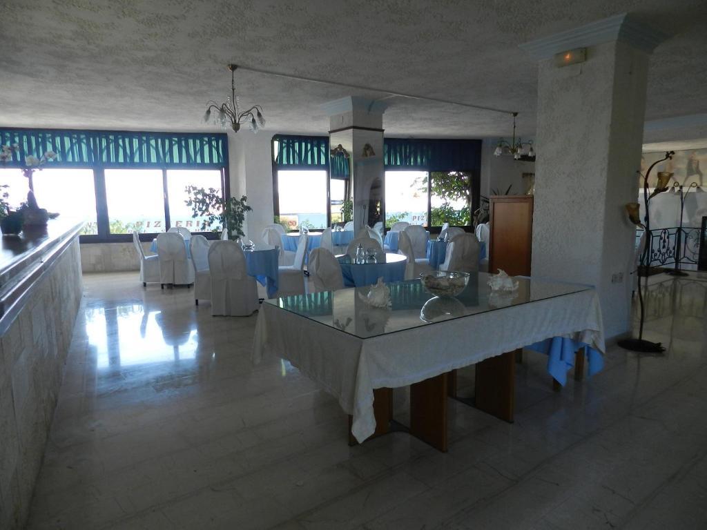 Azure Mare Hotel (Adults Only) Hersonissos  Esterno foto